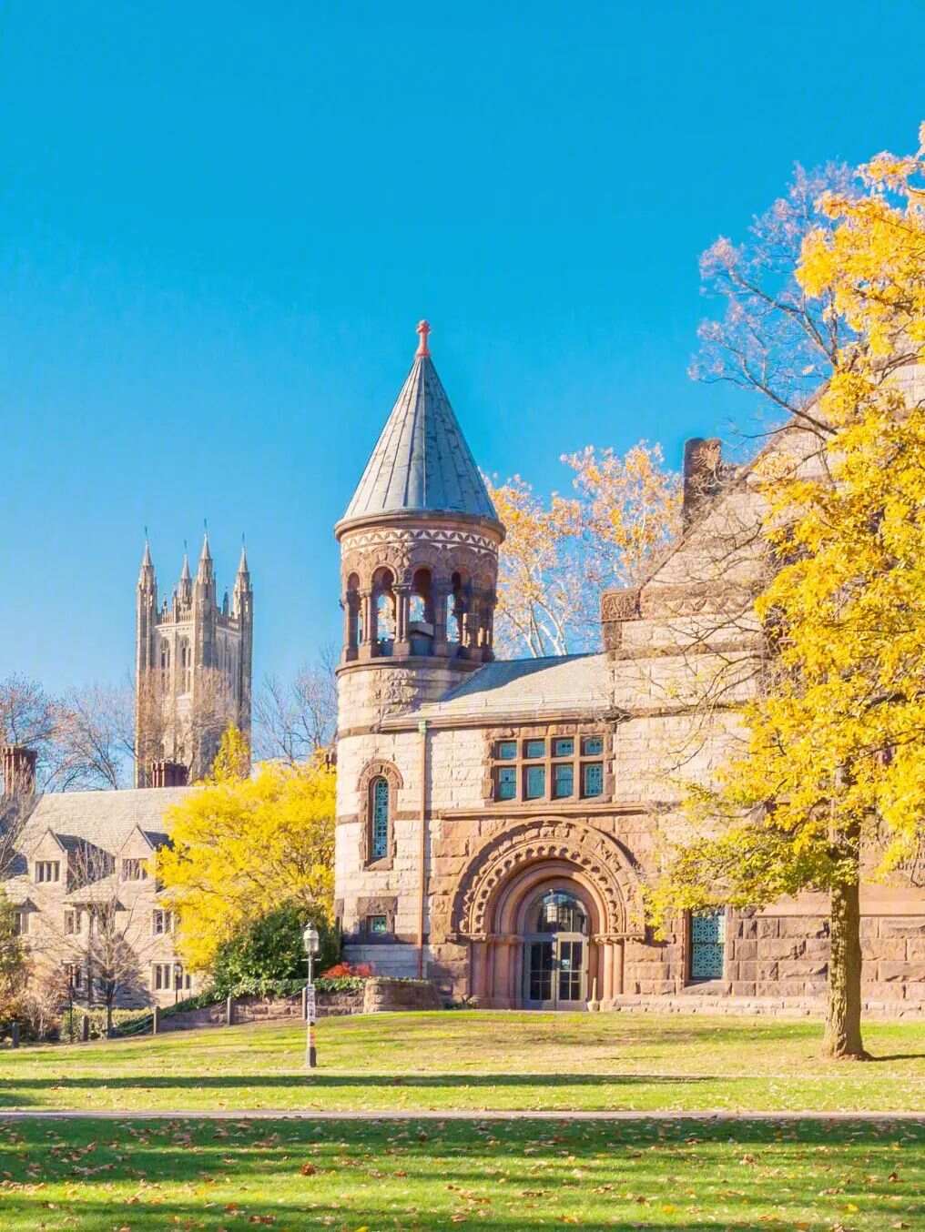 乔治华盛顿大学